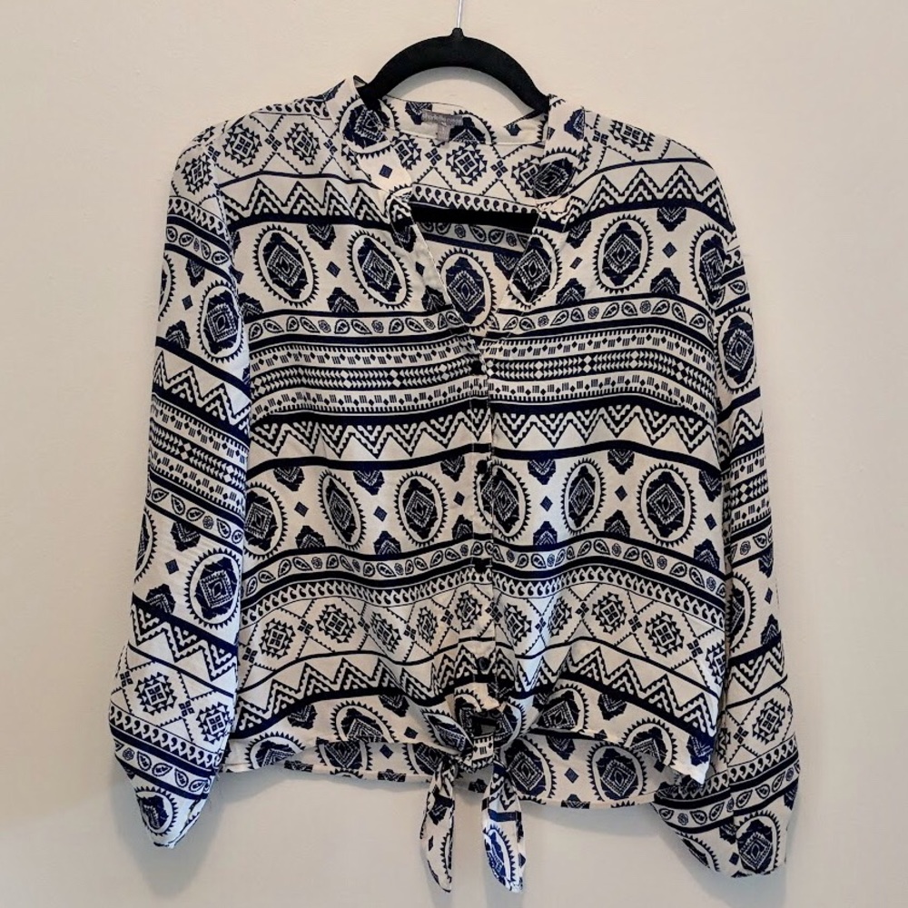 Charolette Russe | Tribal Print Tie Front Crop L